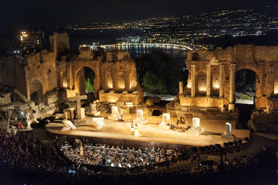 greek-theatre-taormina-night-opening